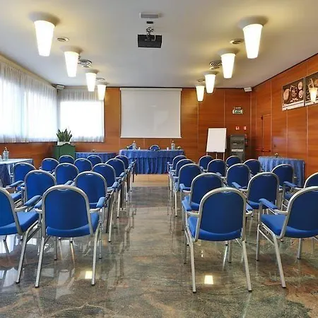 Western Roma 3* Castelfranco Veneto