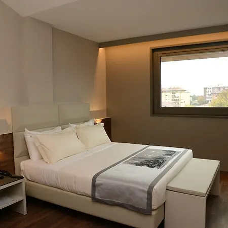 Western Roma Hotel