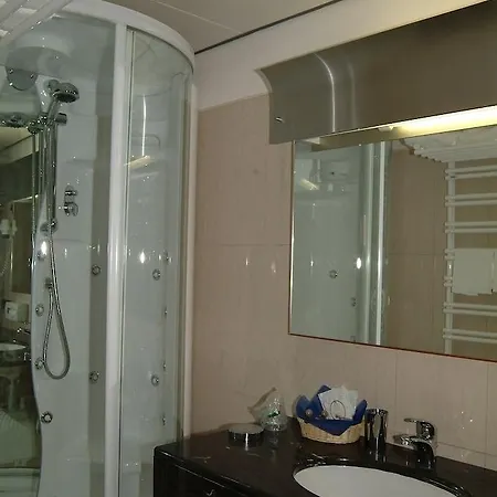Hotel Western Roma 3*